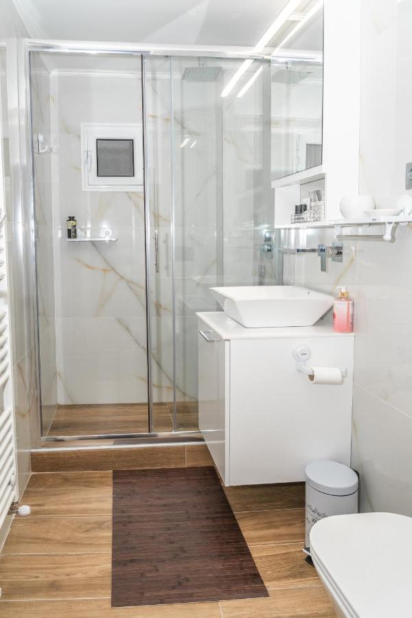Angels Apartment Free Private Parking Солун Екстериор снимка