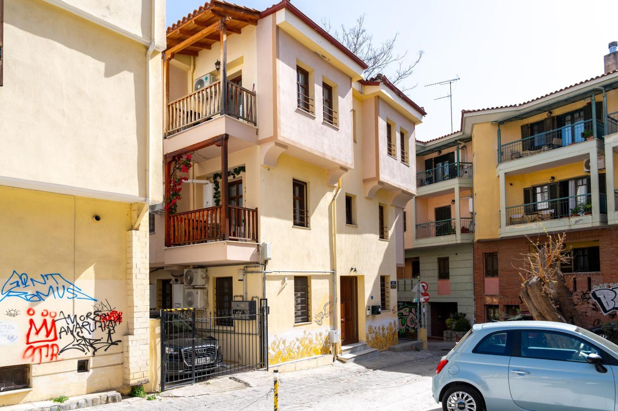 Angels Apartment Free Private Parking Солун Екстериор снимка