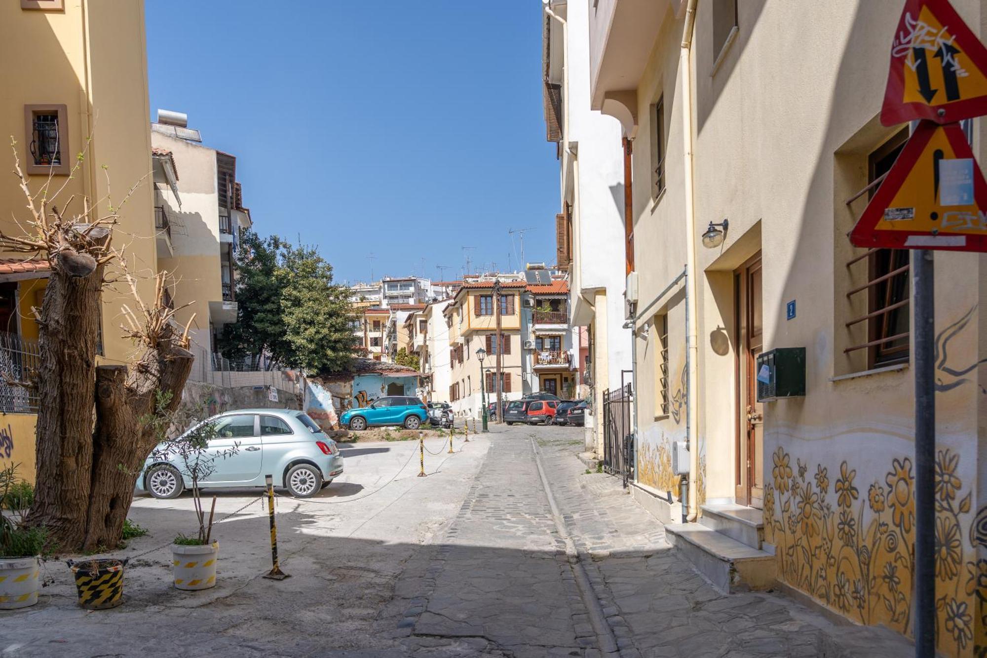 Angels Apartment Free Private Parking Солун Екстериор снимка